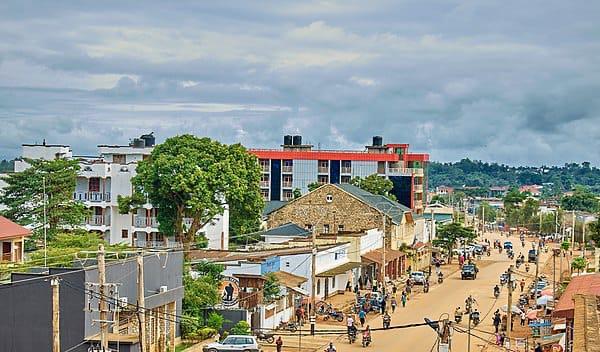 Nord-Kivu : À Beni, les déplacés de guerre font face à la stigmatisation et aux discours haineux